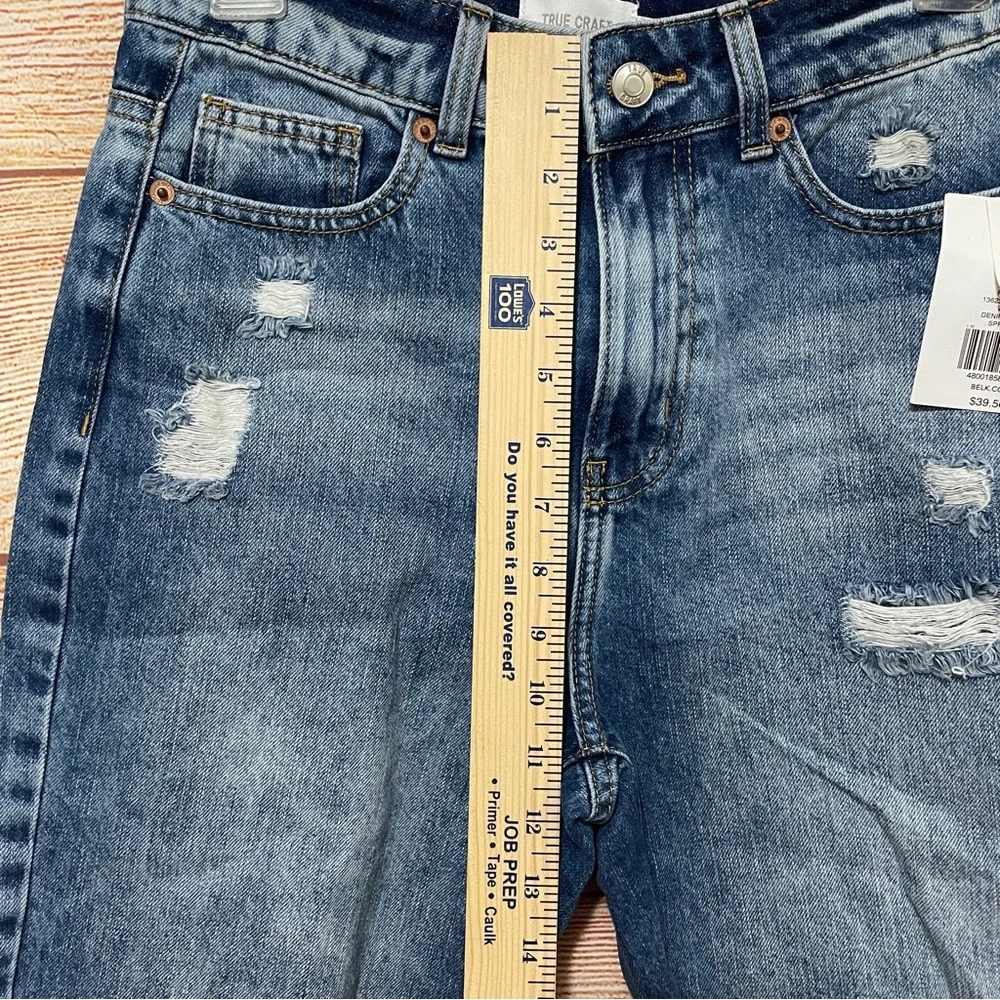 TRUE CRAFT Wyatt High Waist Spring Basa Distressed‎ Denim Shorts